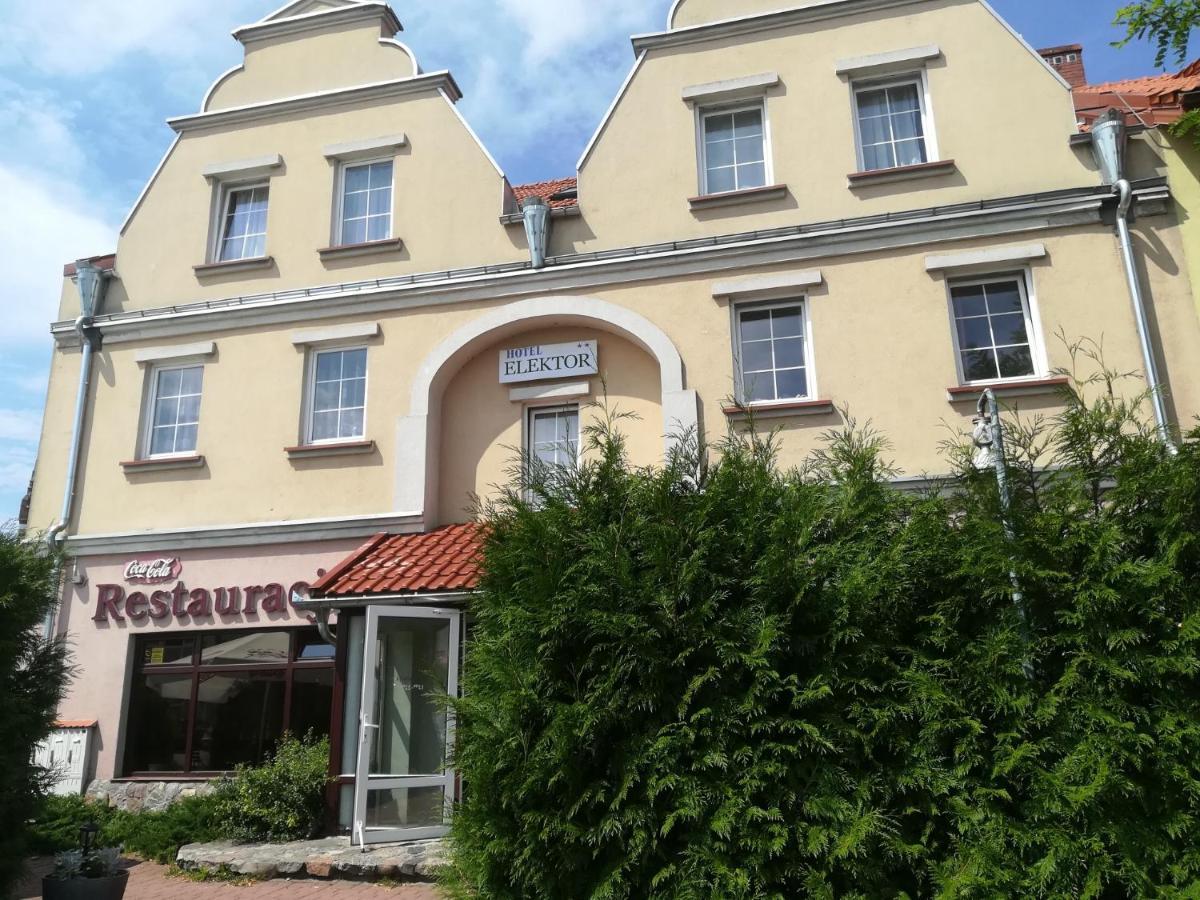 Hotel E-lektor Morąg Exterior foto