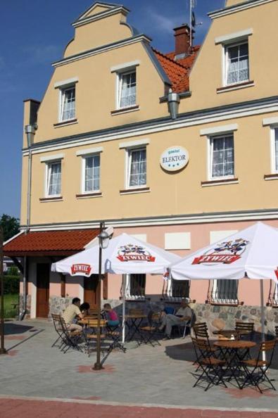 Hotel E-lektor Morąg Exterior foto